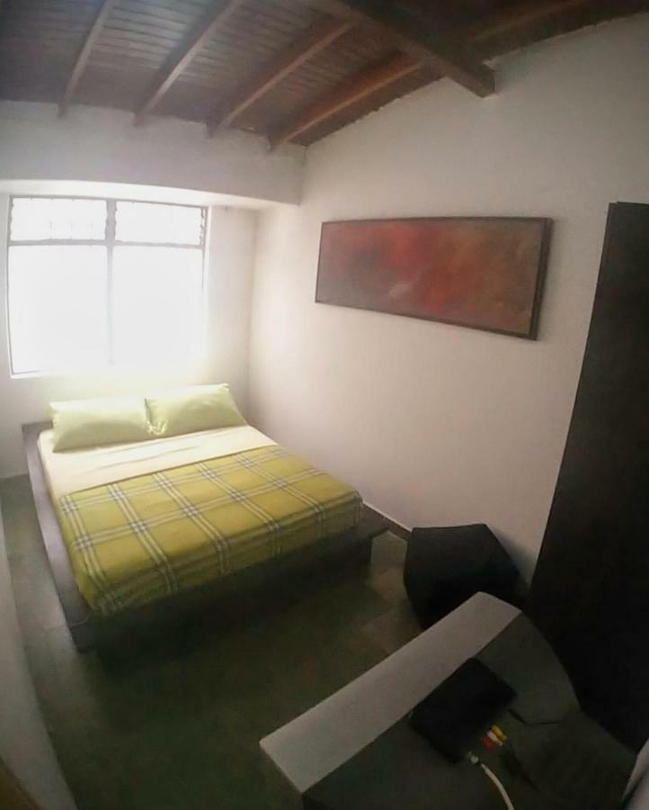 Casa Blanca Hostel Меделин Екстериор снимка