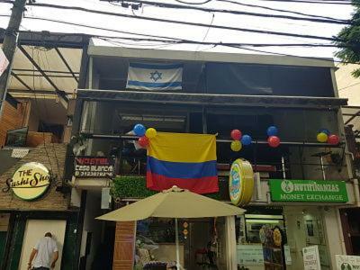 Casa Blanca Hostel Меделин Екстериор снимка